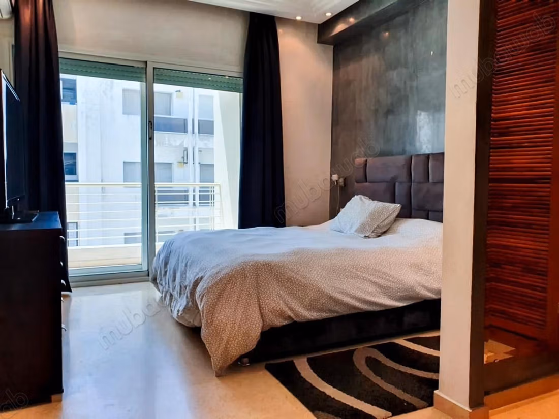 Très bel appartement en location à Gauthier. 3 belles chambres. Bien meublé