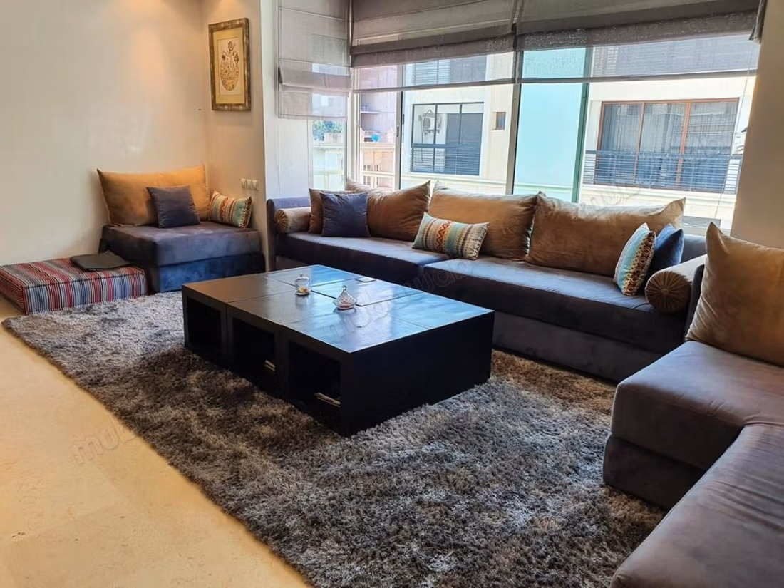 Très bel appartement en location à Gauthier. 3 belles chambres. Bien meublé