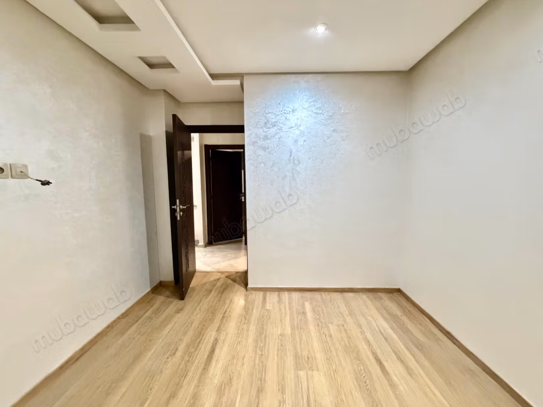 Magnifique appartement à louer à Route de Safi.
Superficie 65 m².
Climatisation et piscine