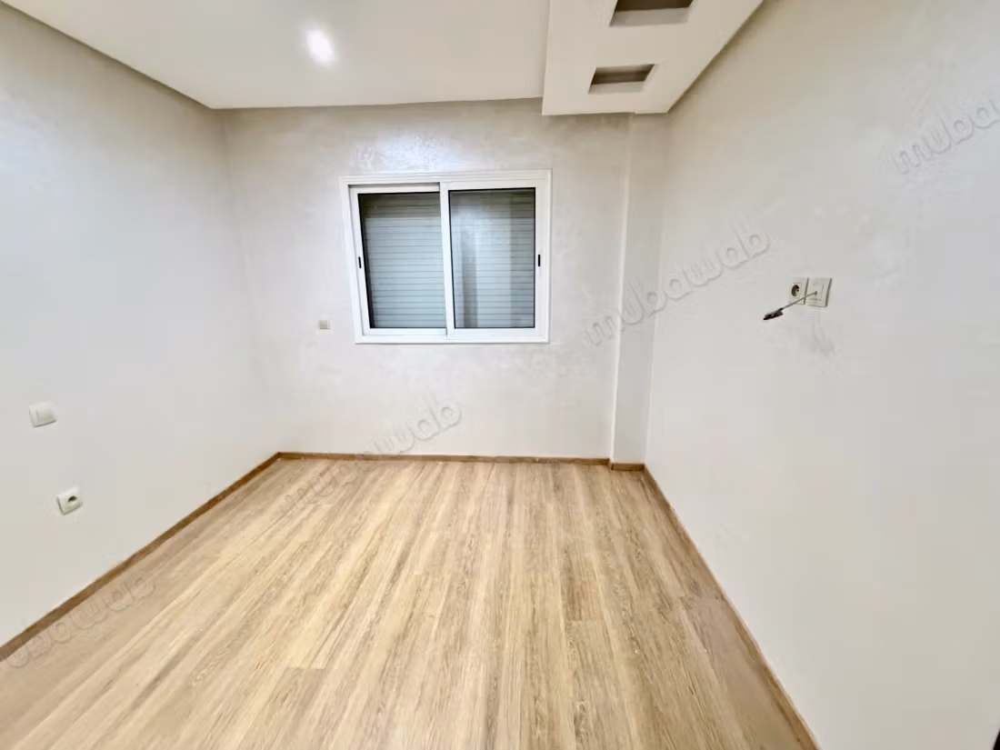 Magnifique appartement à louer à Route de Safi.
Superficie 65 m².
Climatisation et piscine