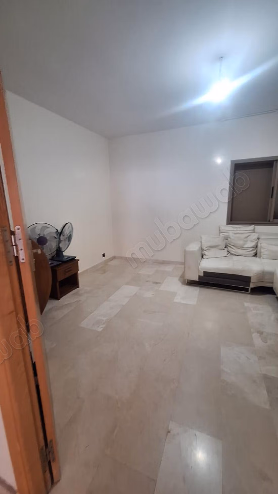 Vendre un appartement en Bourgogne. 4 grandes pièces de vie