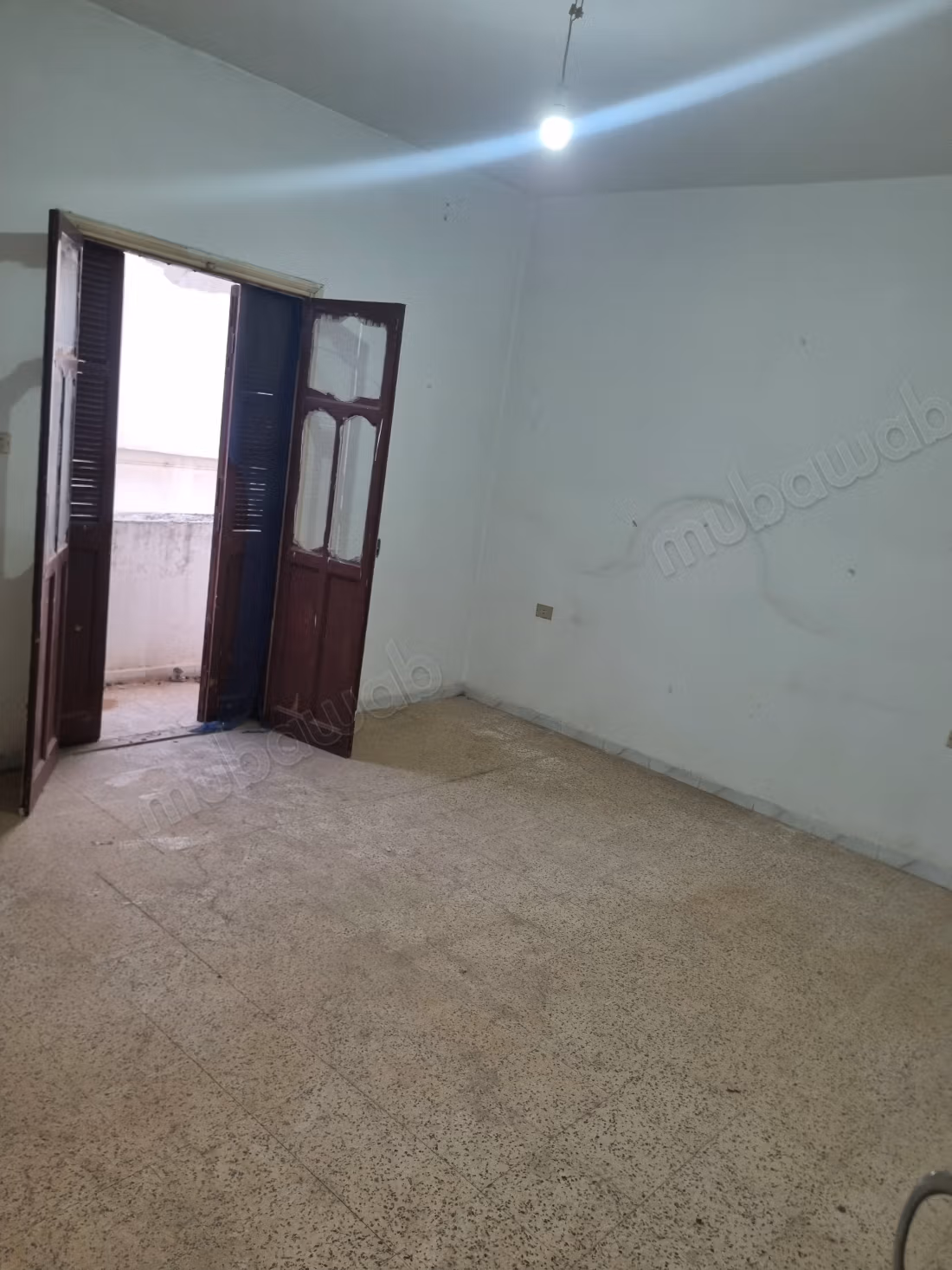 Maison à vendre à El Mourouj 1.2 chambres agréables. Terrasse et jardin