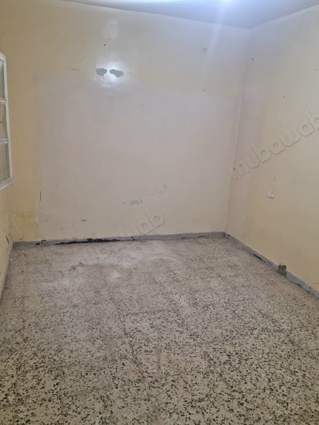 Maison à vendre à El Mourouj 1.2 chambres agréables. Terrasse et jardin