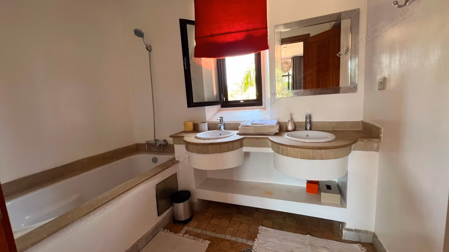 Belle villa de 3chambres meublé au golf