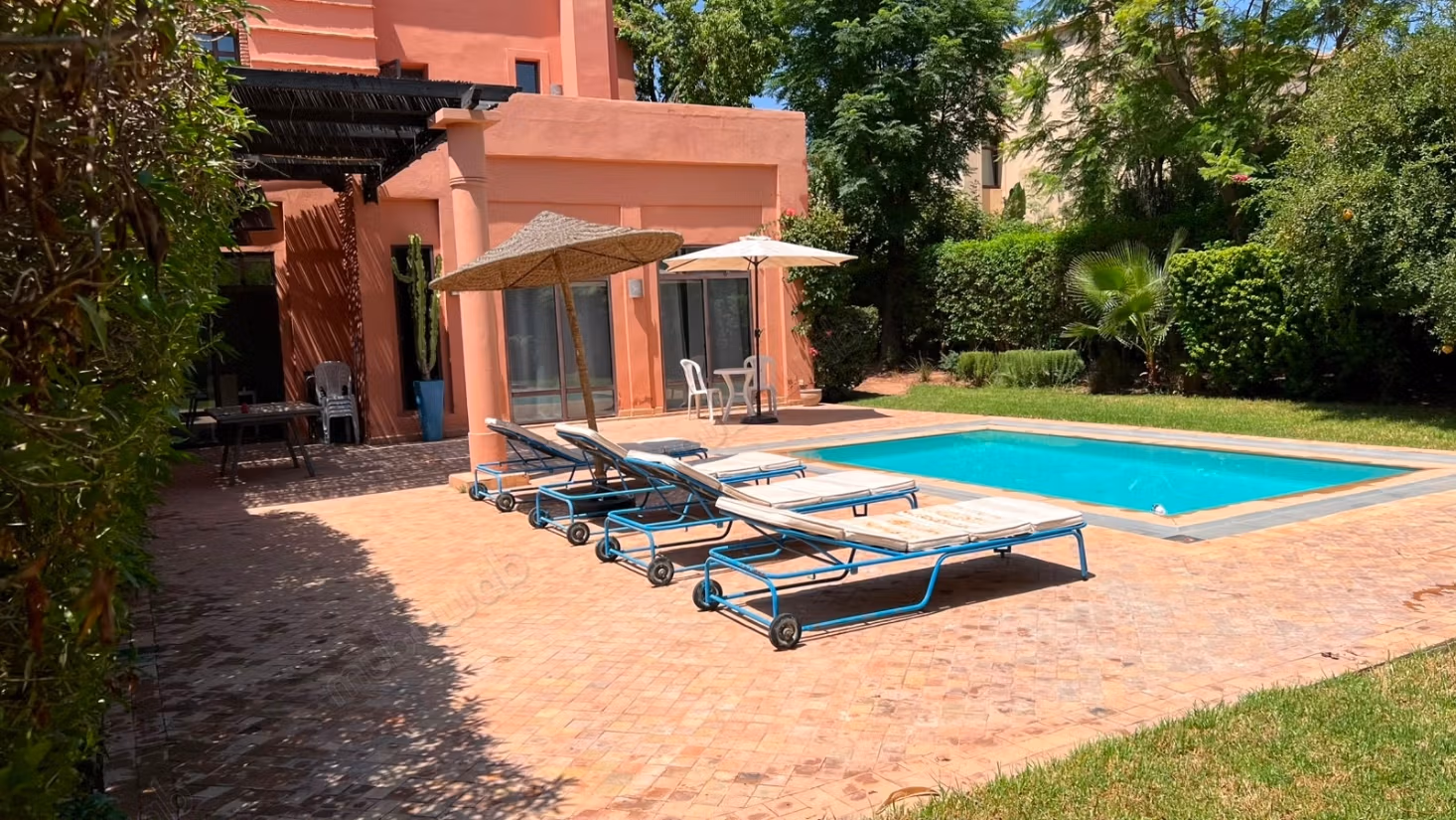 Belle villa de 3chambres meublé au golf