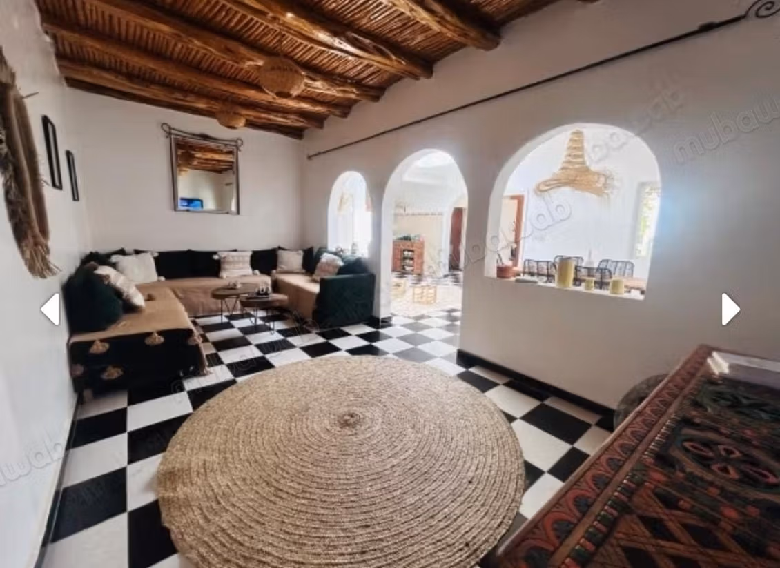 Luxury house for rent in Ghazoua. 4 rooms. Furnished