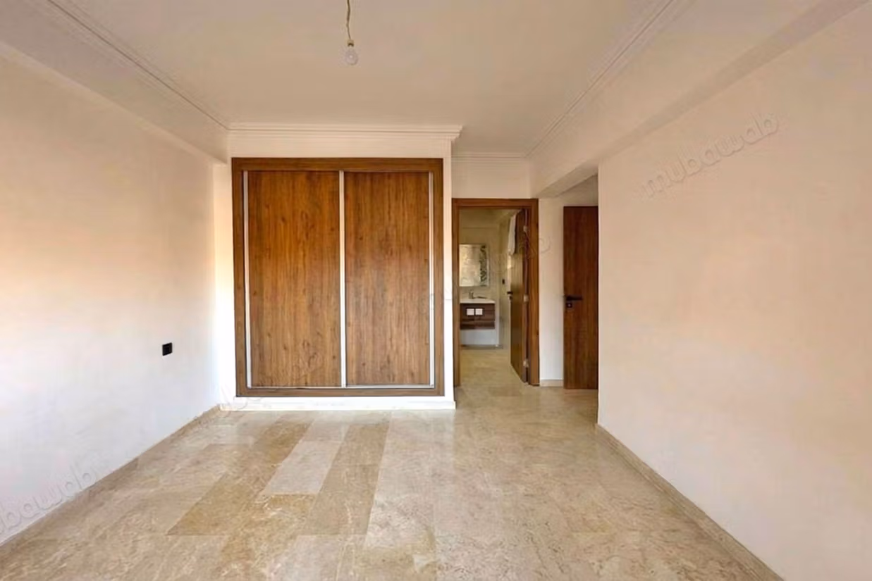 3-bedroom apartment for rent, Parking and Pool