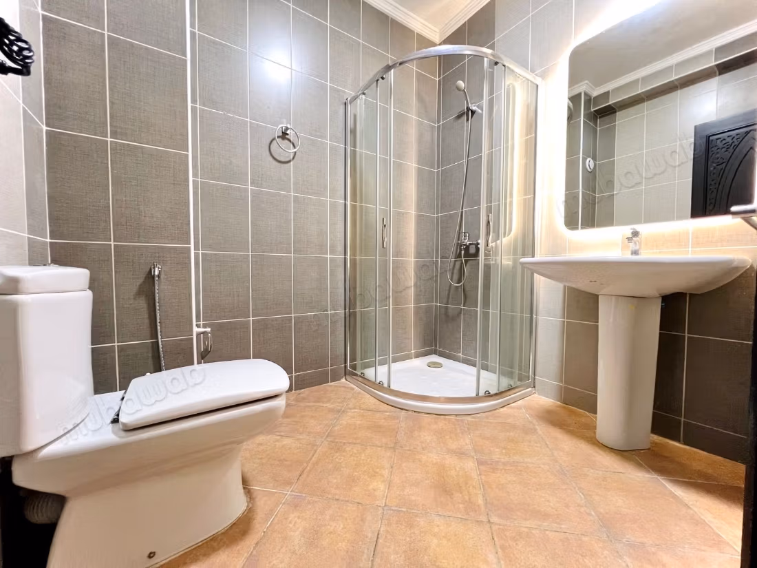 Vender apartamento en Cabo Negro residencia JARDÍN DE LILAS. 3 hermosos dormitorios. Entorno tranquilo con vista a la montaña, doble acristalamiento