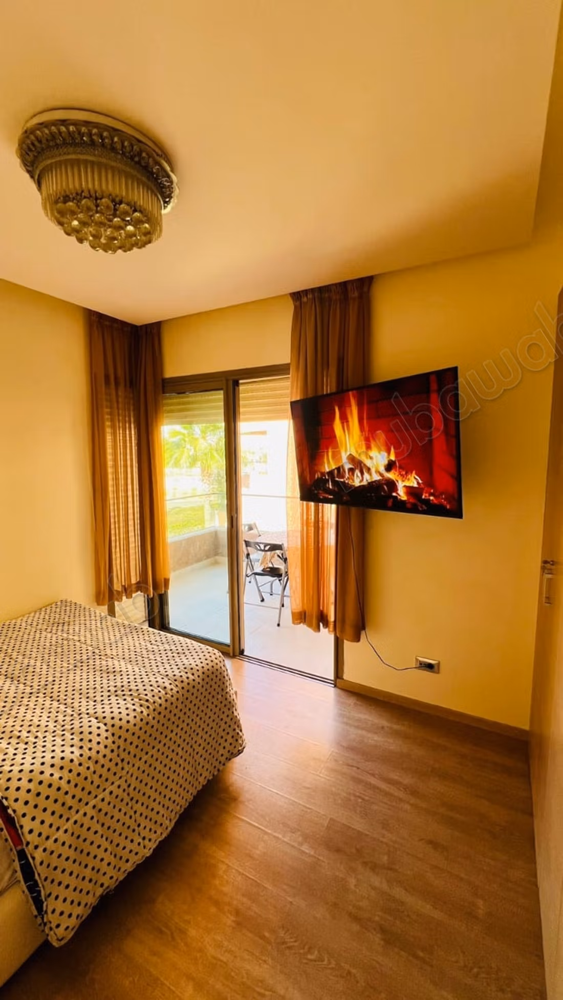 Apartments for rent on Boulevard Medi 6.3 Excellent rooms. Garden and elevator