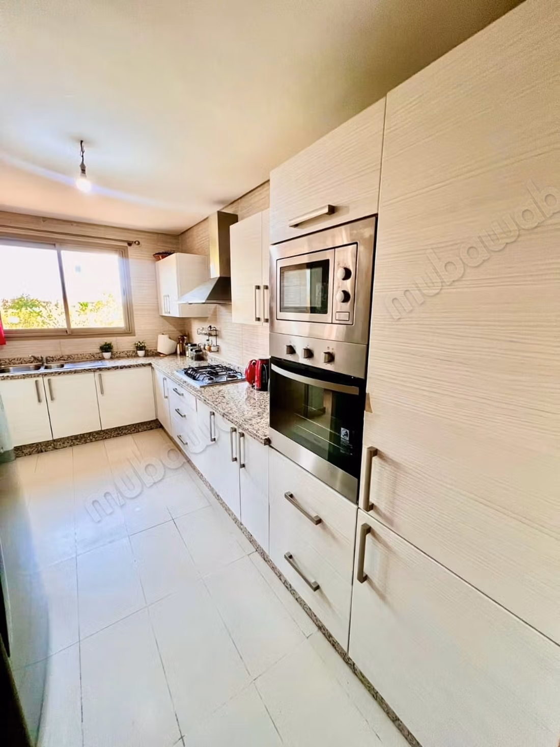 Apartments for rent on Boulevard Medi 6.3 Excellent rooms. Garden and elevator