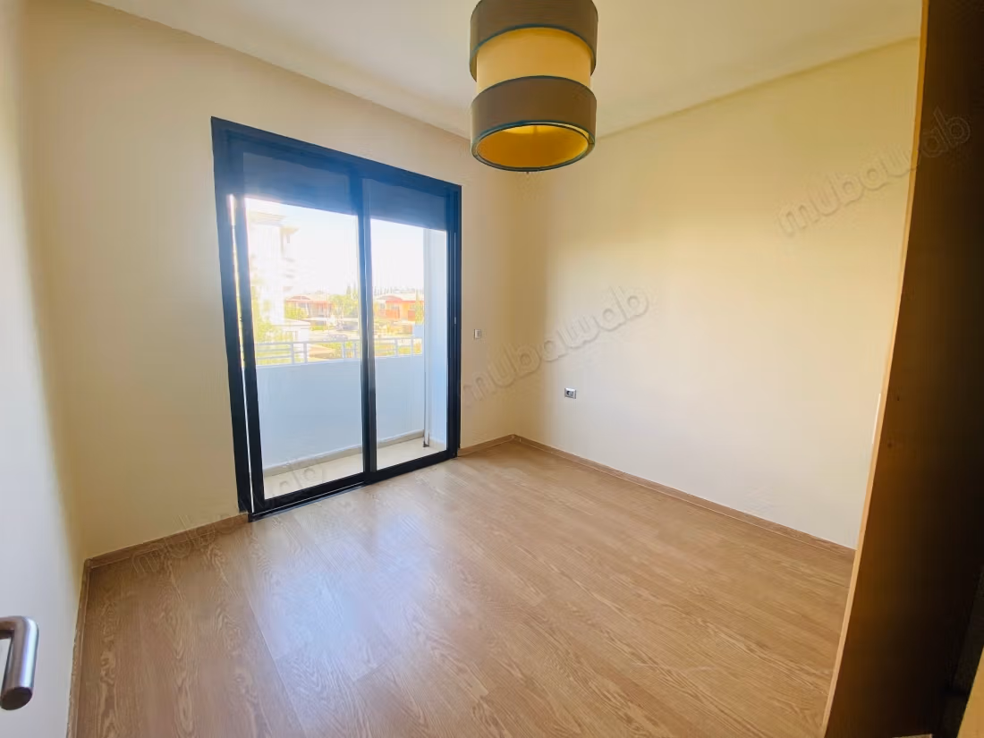 Appartement 148 m² – 3 façades, 4 balcons