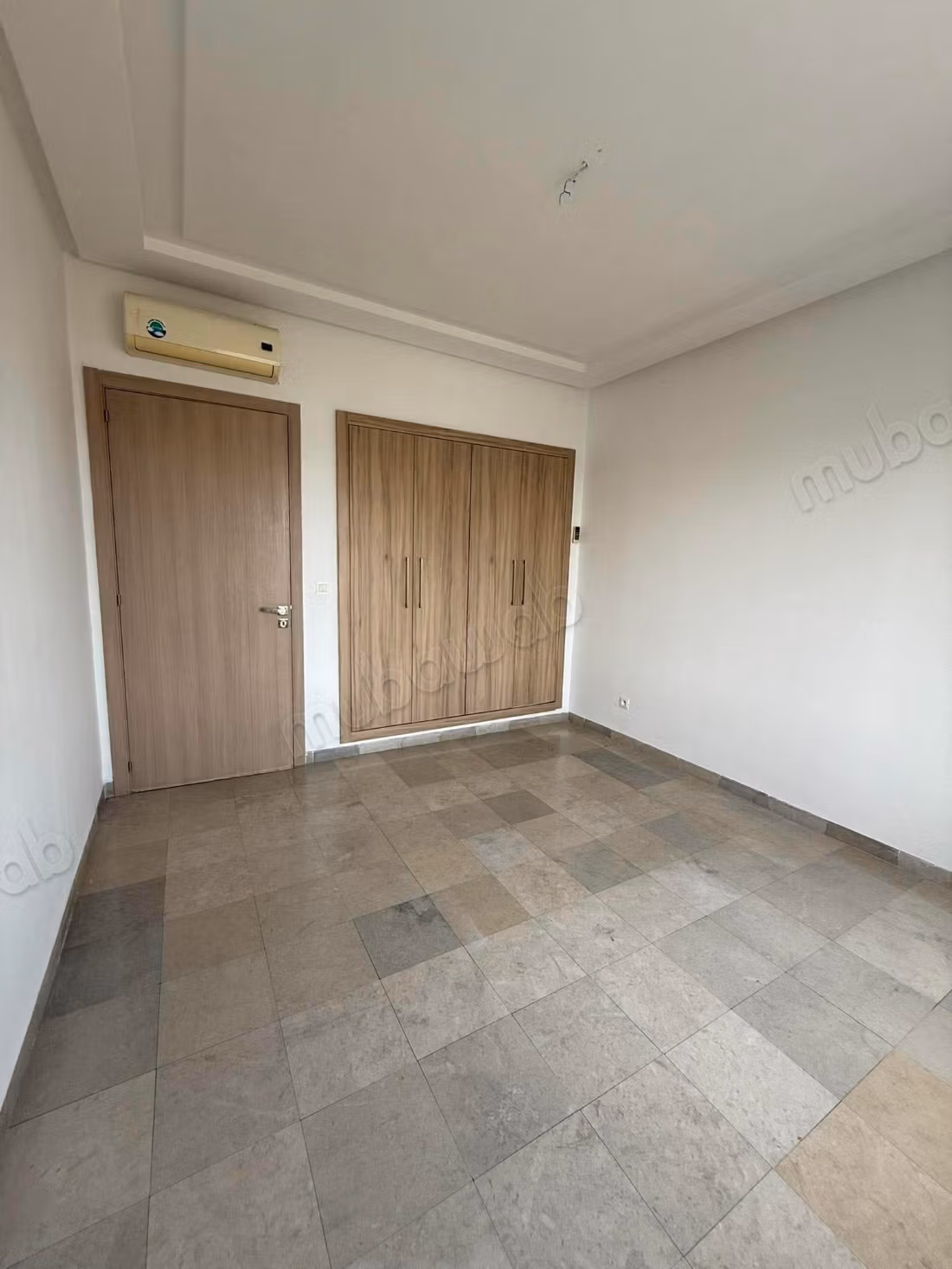 S3 Ain zaghouan nord à louer 2200 dt