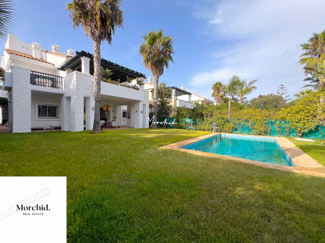 Somptueuse villa à vendre à Dar Bouazza