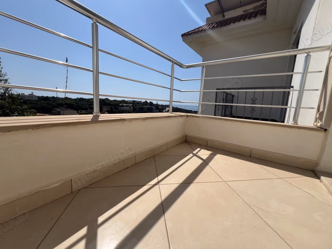 Villa à vendre à Achakar – Vue mer & montagne