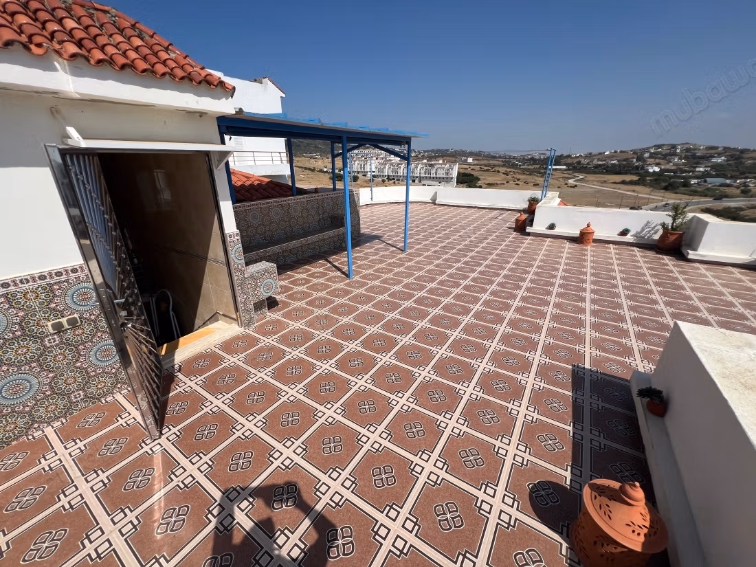 Villa à vendre à Achakar – Vue mer & montagne