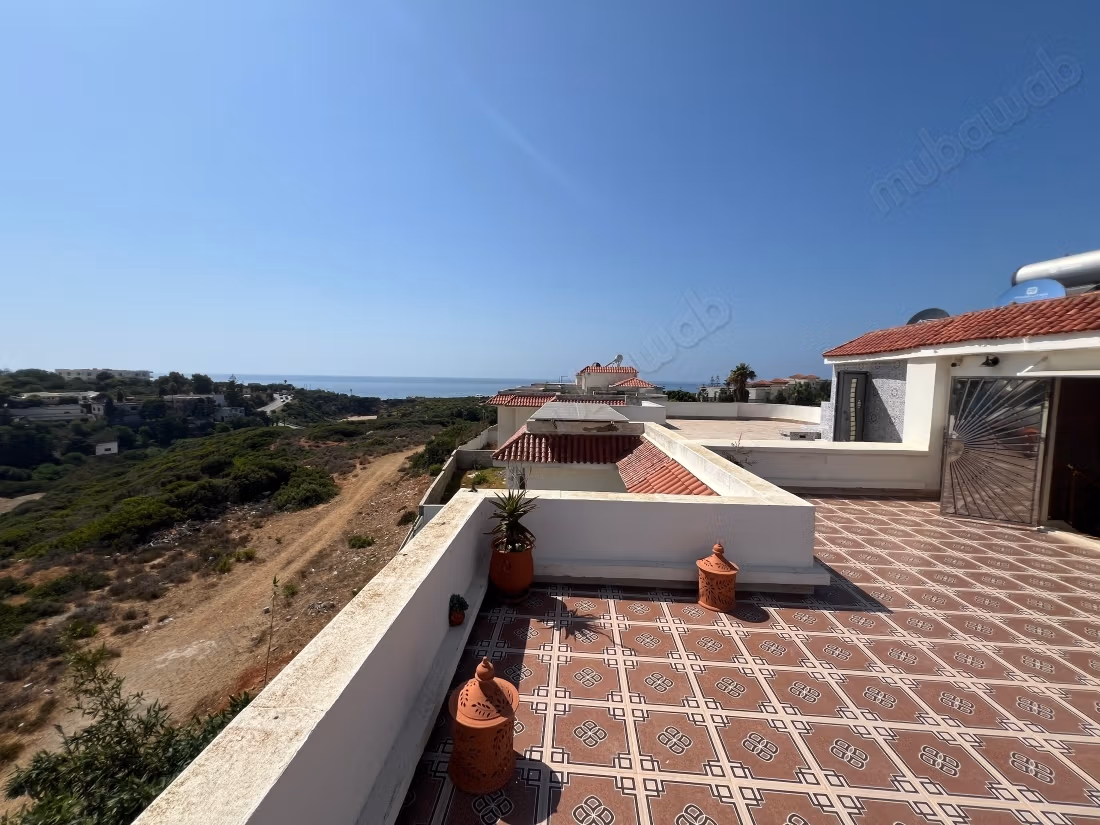 Villa à vendre à Achakar – Vue mer & montagne