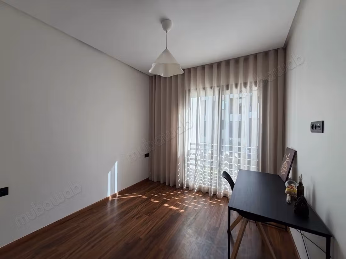 Rent an apartment in Ville Verte. 2 large rooms