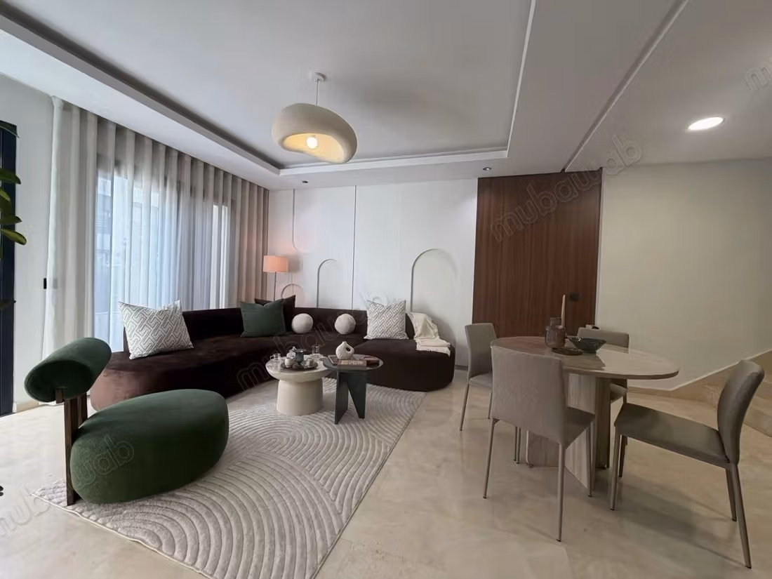 Rent an apartment in Ville Verte. 2 large rooms