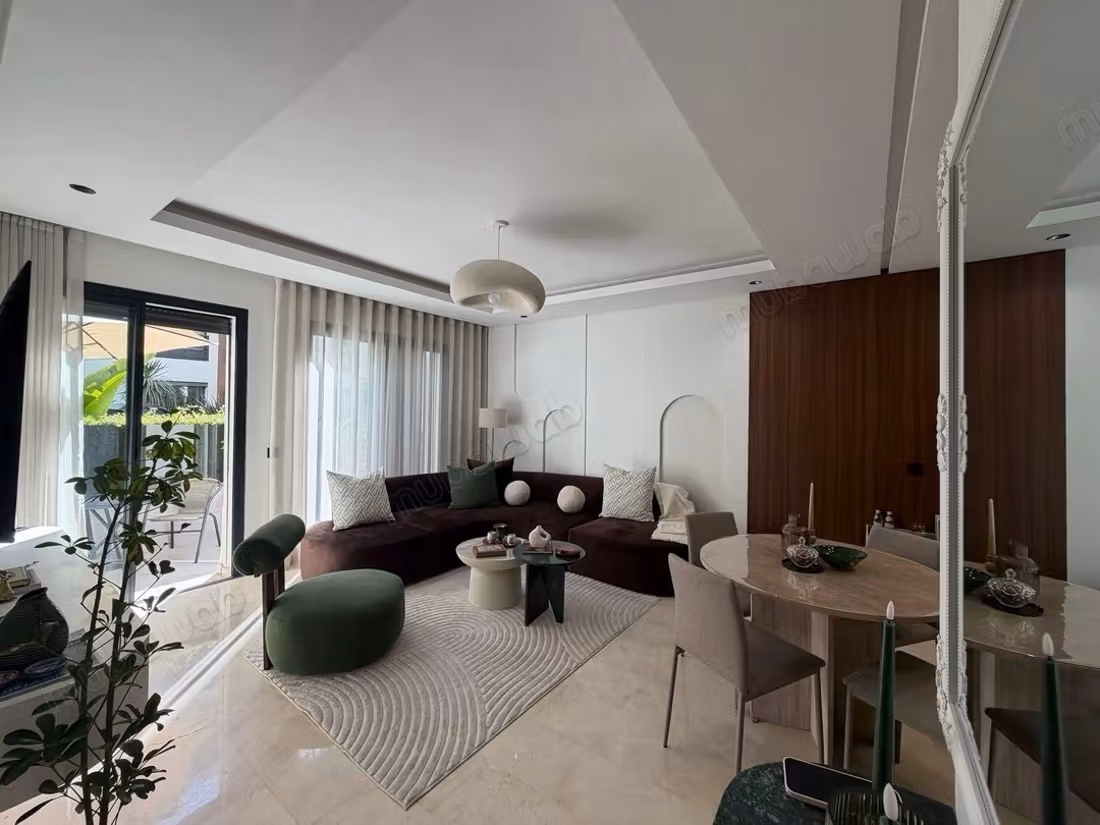 Rent an apartment in Ville Verte. 2 large rooms