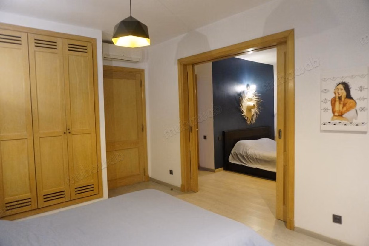 Appartement meublé, 3 chambres, 155 m², anfa