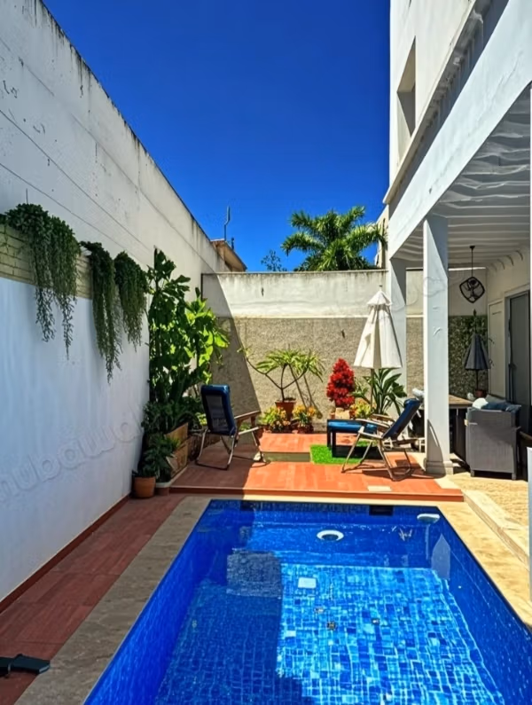 Villa vuota 4 camere piscina, 460 m² – Hermitage