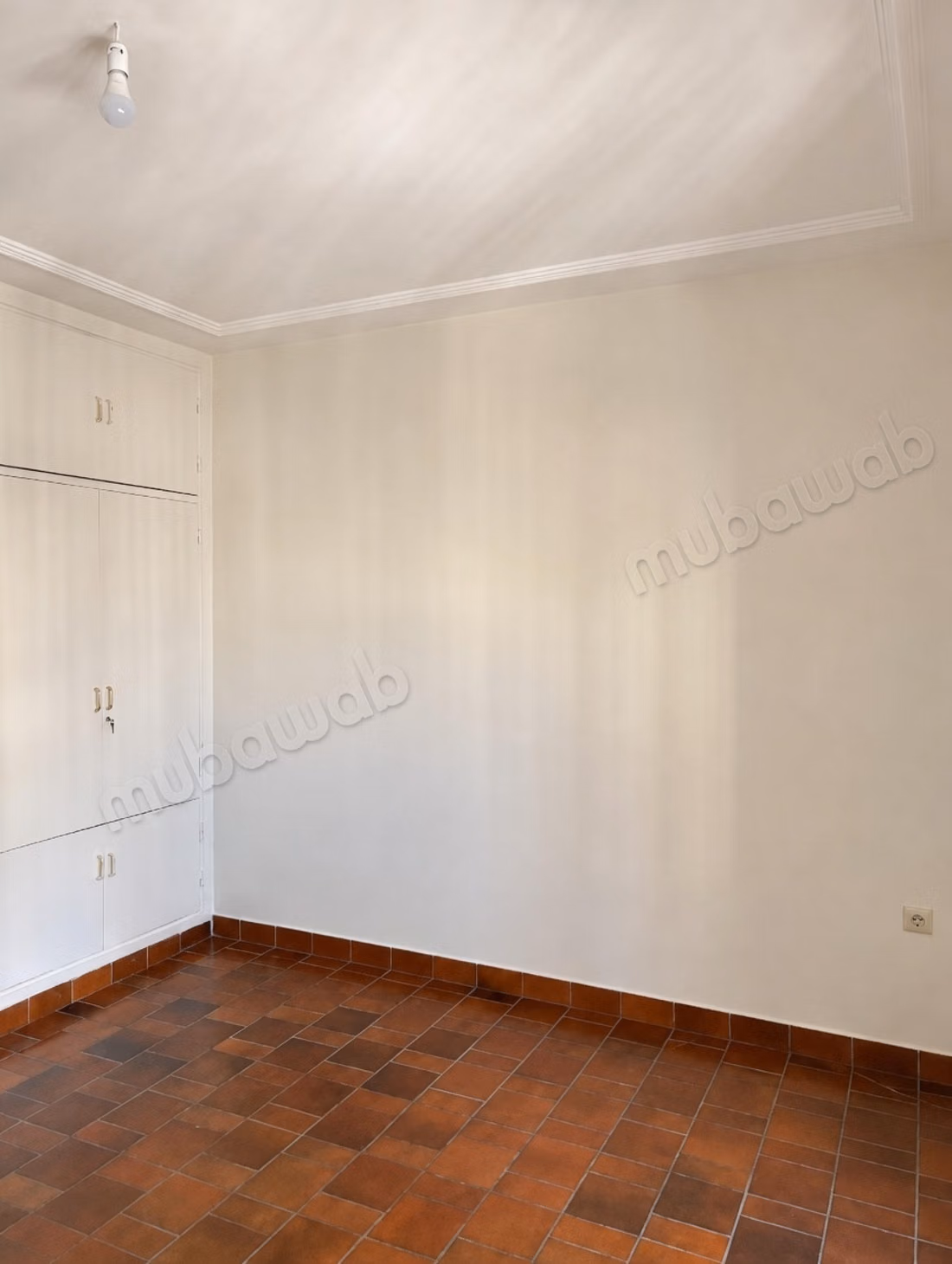 Appartement rénové vide, 3 chambres – Gauthier