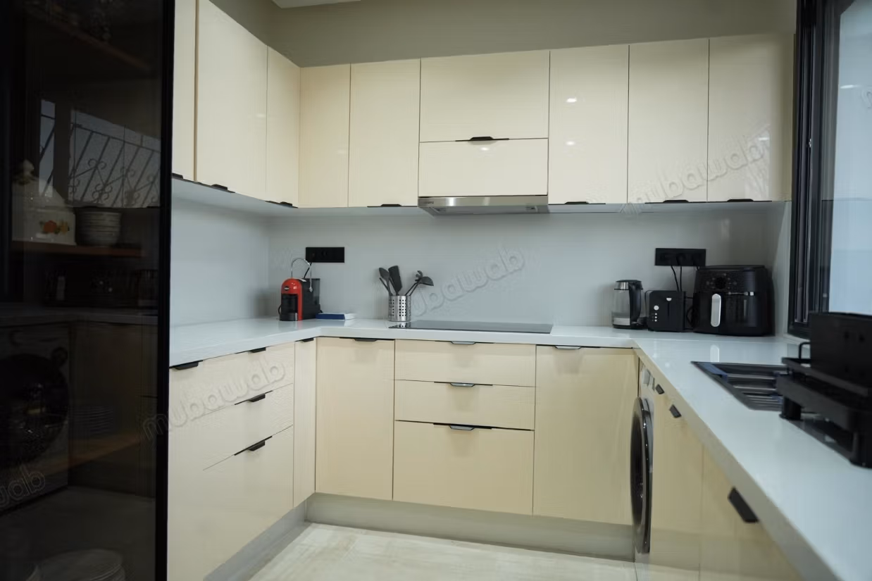 Apartamento amueblado 2 habitaciones, Terraza y Jacuzzi – Maarif