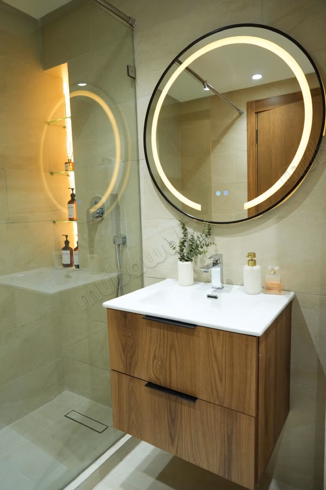Apartamento amueblado 2 habitaciones, Terraza y Jacuzzi – Maarif