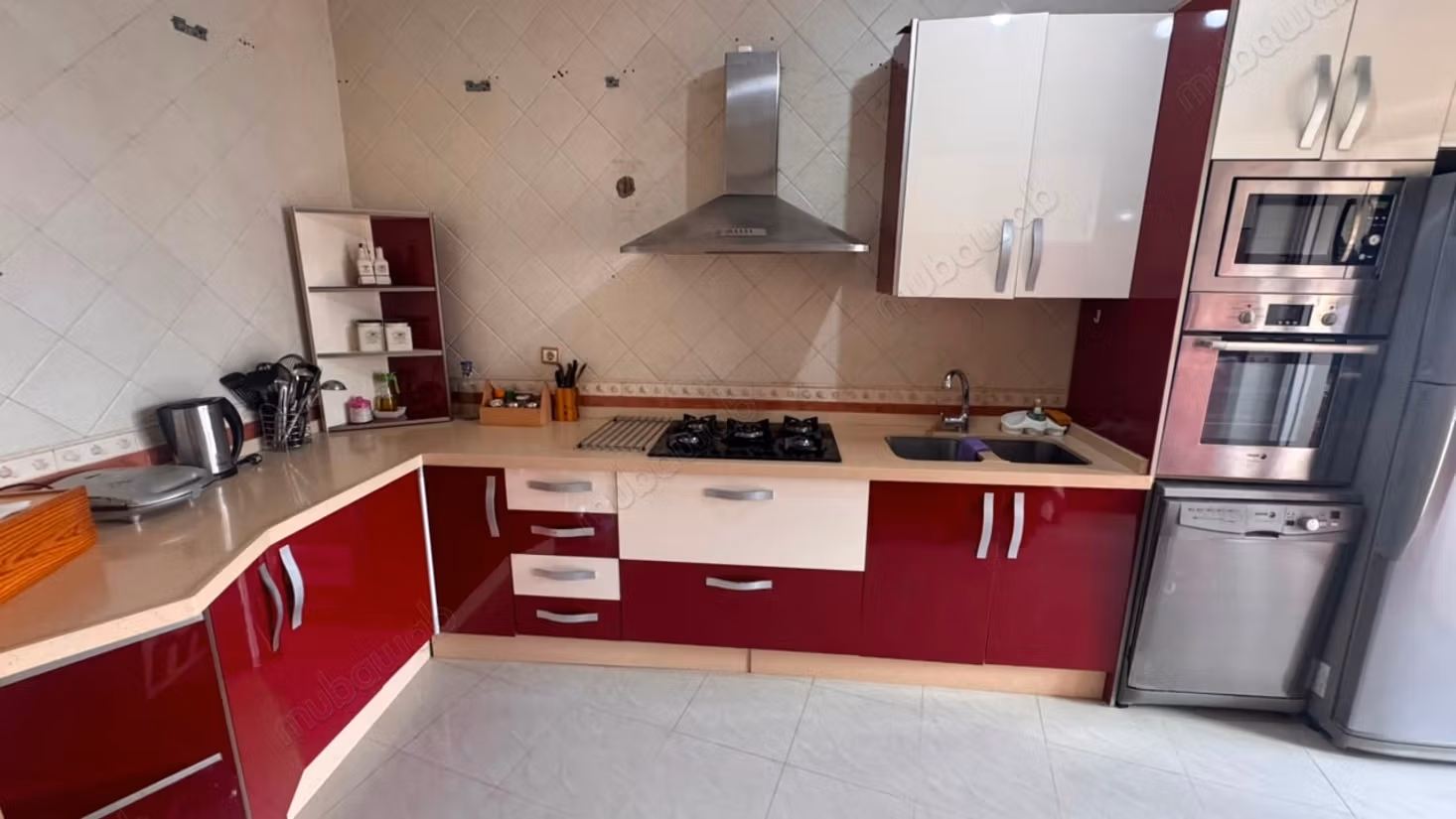 Appartamento ammobiliato in affitto amministrativo