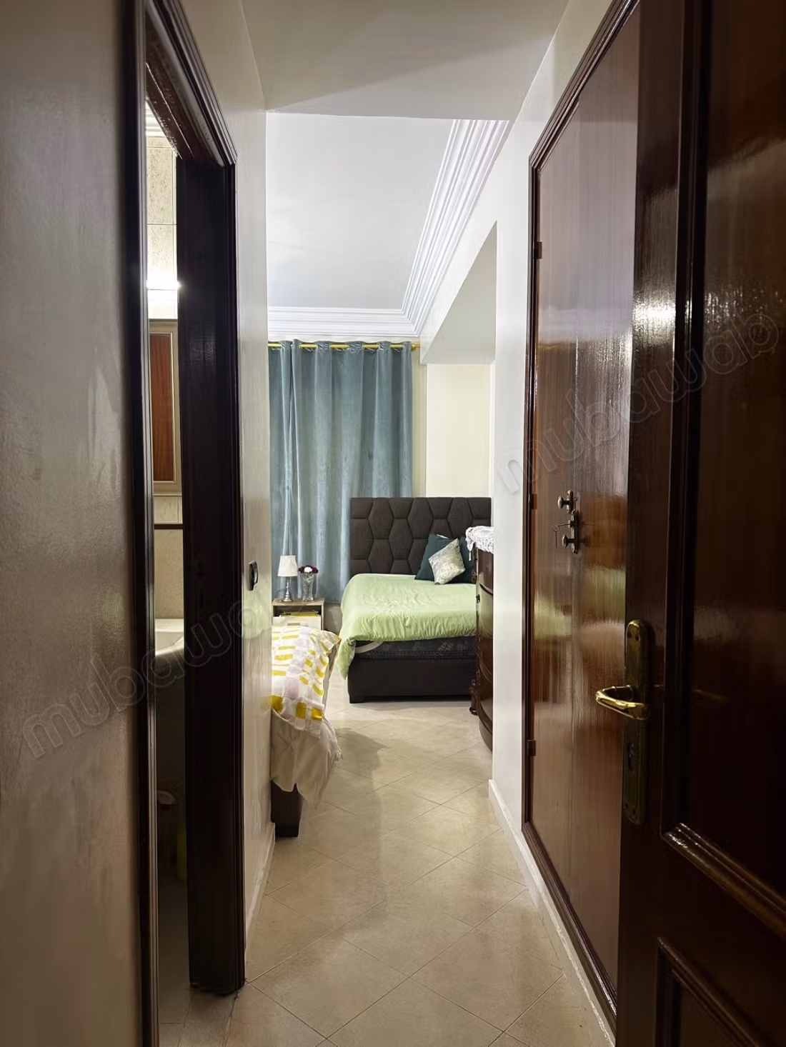 Vend appartement à Maârif. Surface de 145 m². Terrasse et ascenseur