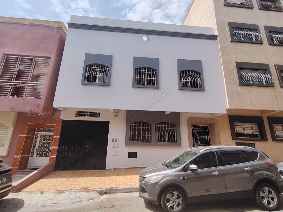 Superbe maison à vendre à Ismalia. 5 chambres. Porte blindée, sécurité