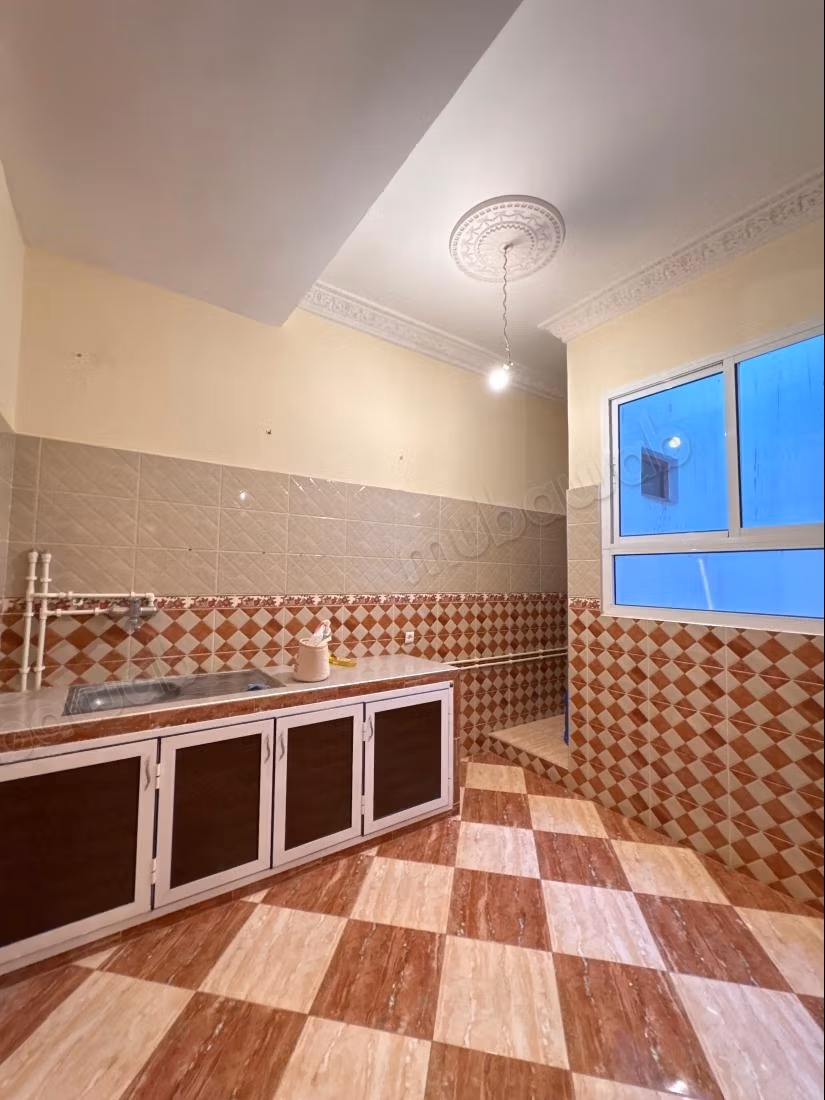 Maison R2 à vendre quartier El Wafa