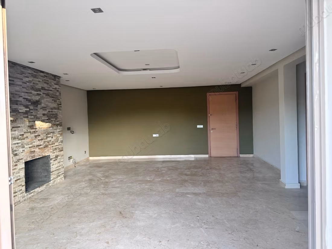 Vente d’un joli appartement sans vie à vis à 
Prestigia Bouskoura