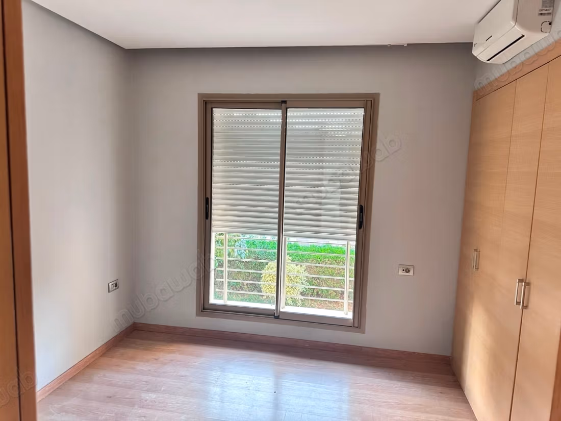 Vente d’un joli appartement sans vie à vis à 
Prestigia Bouskoura