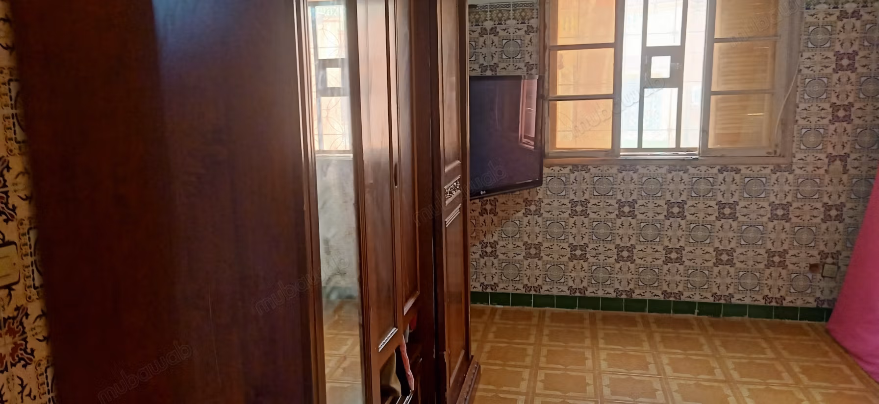 Vente d'un bel appartement à Belbekkar. 4 pièces. Salon typique marocain, résidence sécurisée
