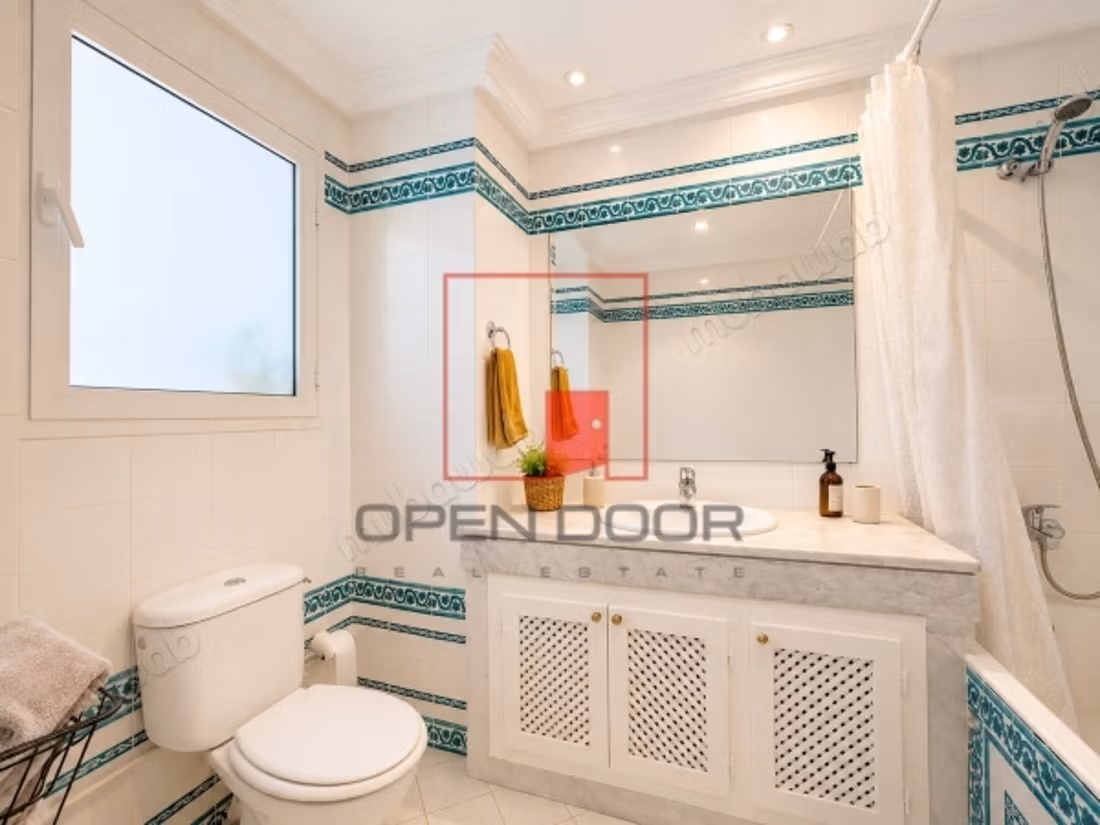 In affitto - appartamento S4 semi arredato a Marsa Plage