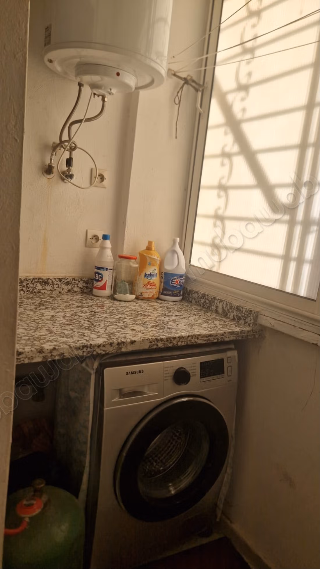 Appartement à louer à Hay Karim Amrani. Petite superficie de 70 m². Il est meublé avec goût