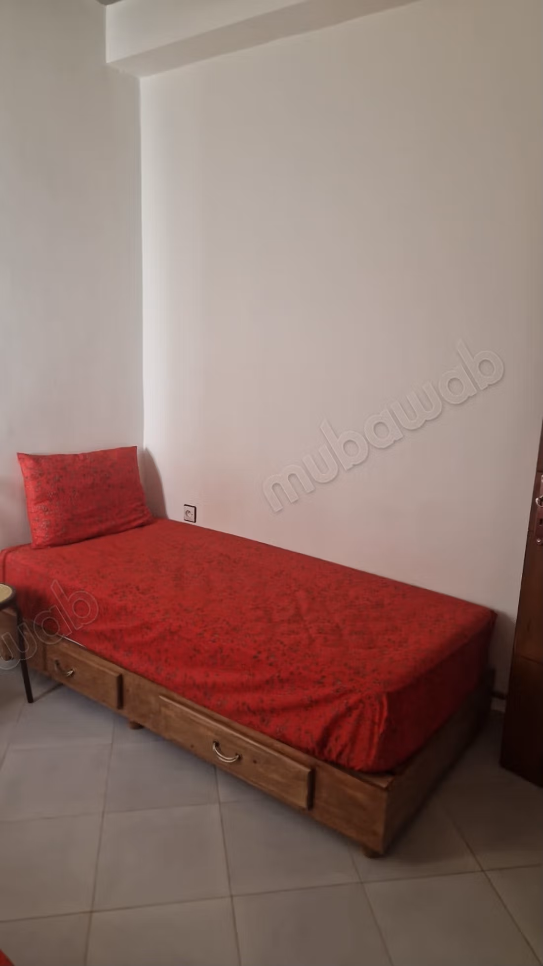 Appartement à louer à Hay Karim Amrani. Petite superficie de 70 m². Il est meublé avec goût