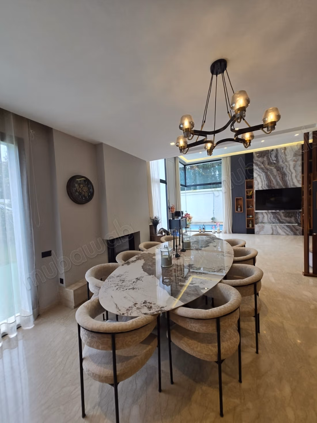Villa d’angle rénovée 389 m² avec piscine 10m– Domaine de Darb, Dar Bouazza