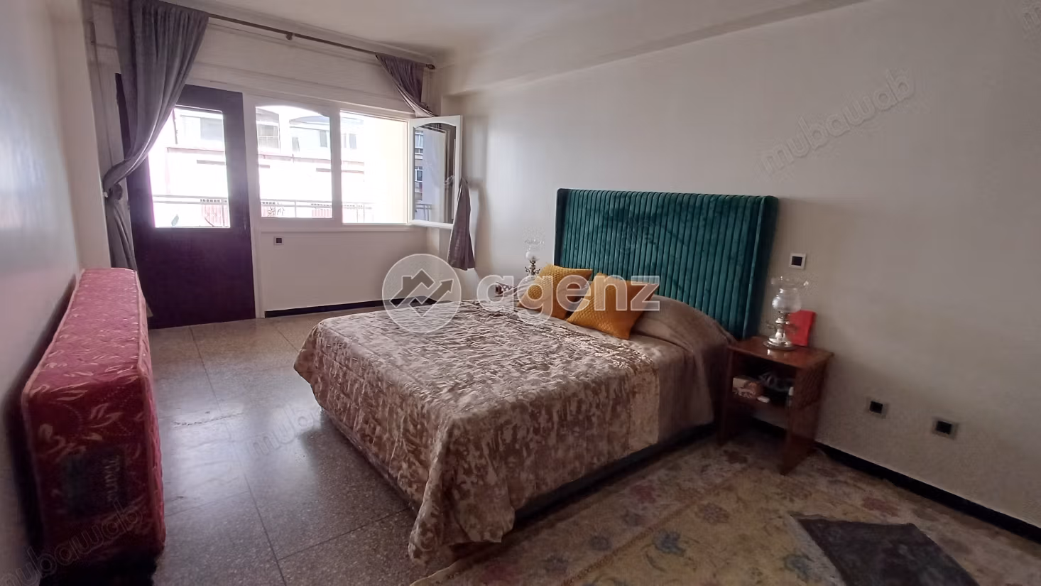 شقة للإيجار 144 م²، 3 غرف إدارية في طنجة