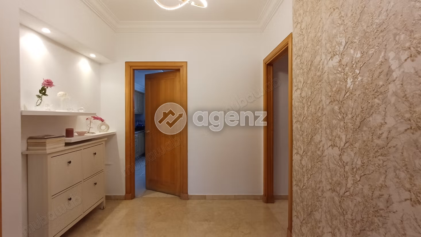 Appartement à vendre 103 m², 3 chambres
Racine Casablanca — 5