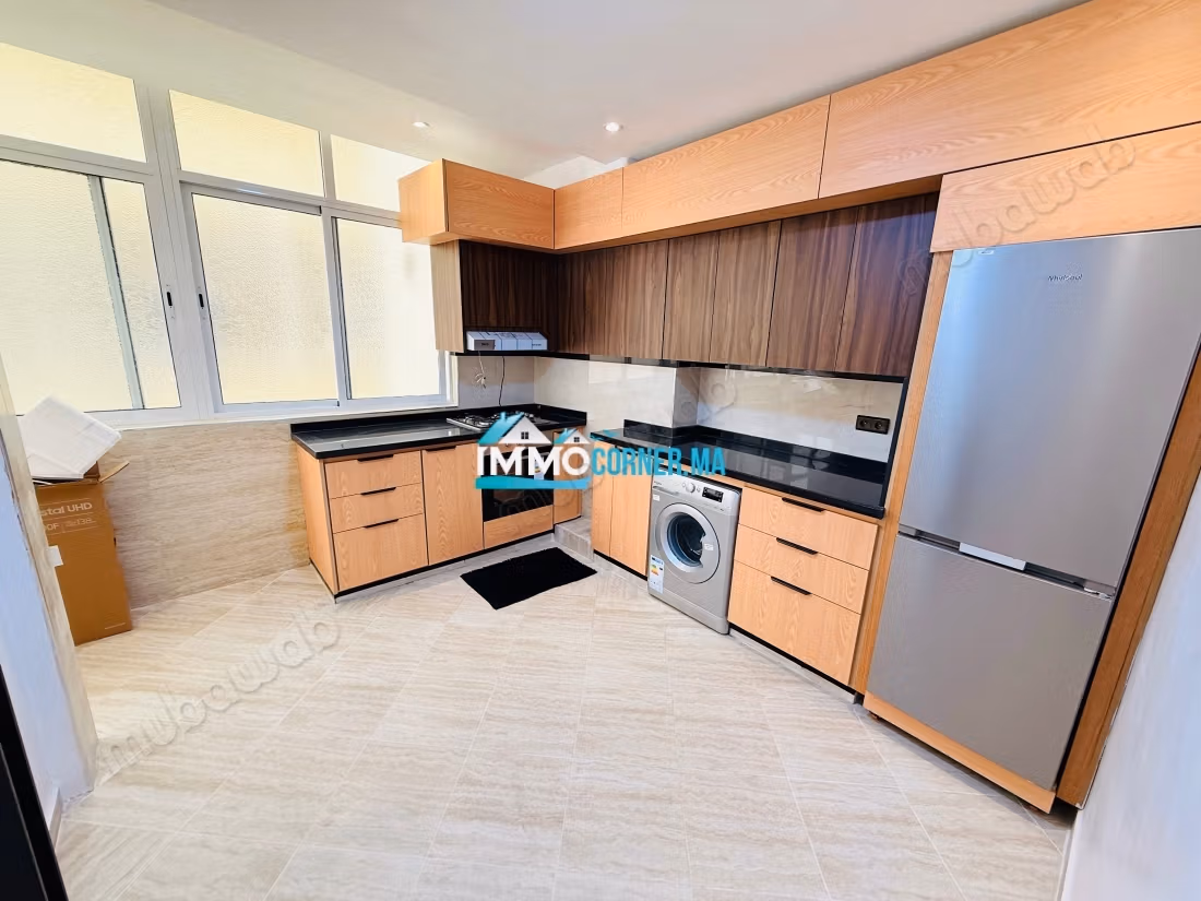 Magnifique appartement meublé à louer – Centre ville de Tanger 
place al Madina