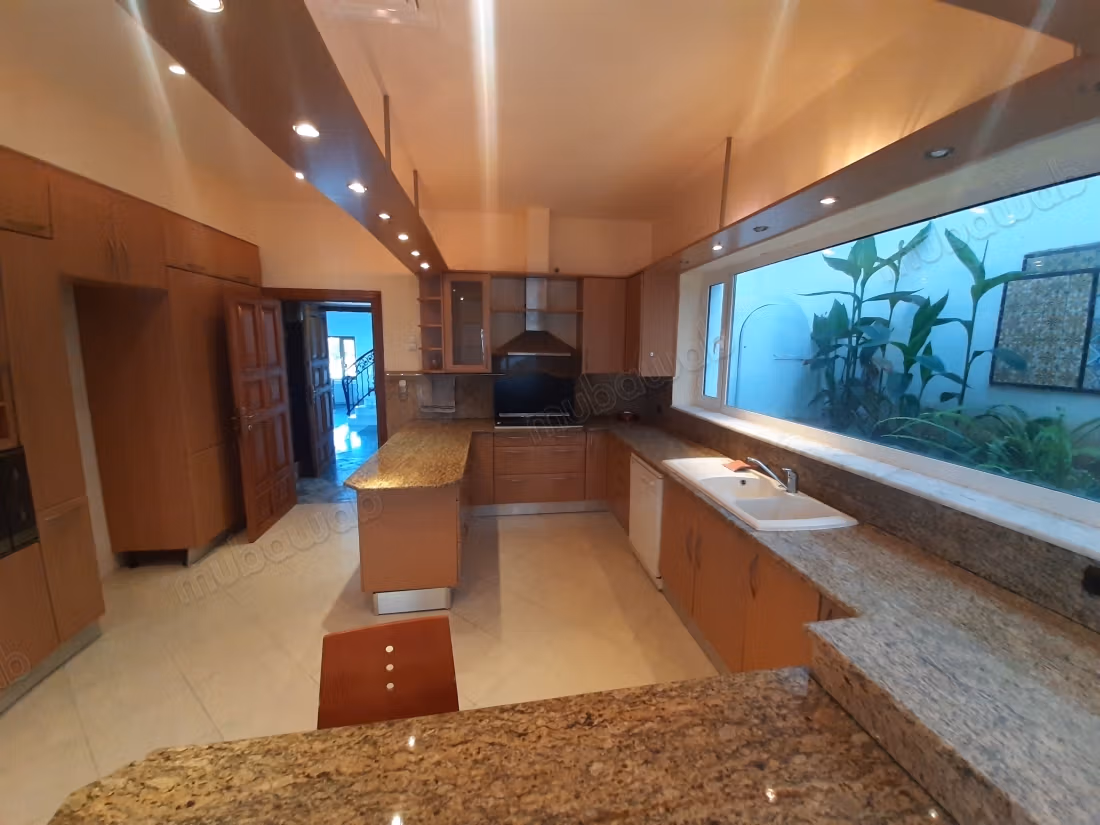 Superba villa in affitto a Sidi Bousaid. 6 belle camere. Aria condizionata e piscina