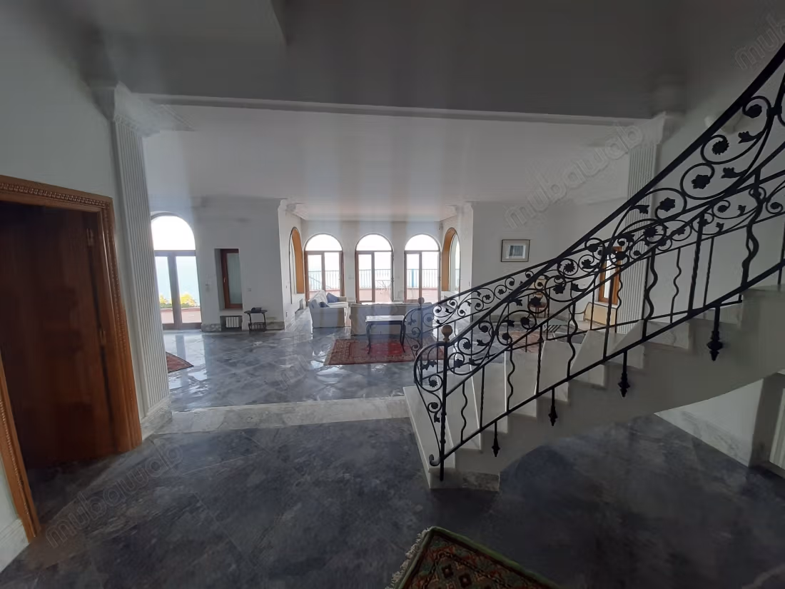 Superba villa in affitto a Sidi Bousaid. 6 belle camere. Aria condizionata e piscina