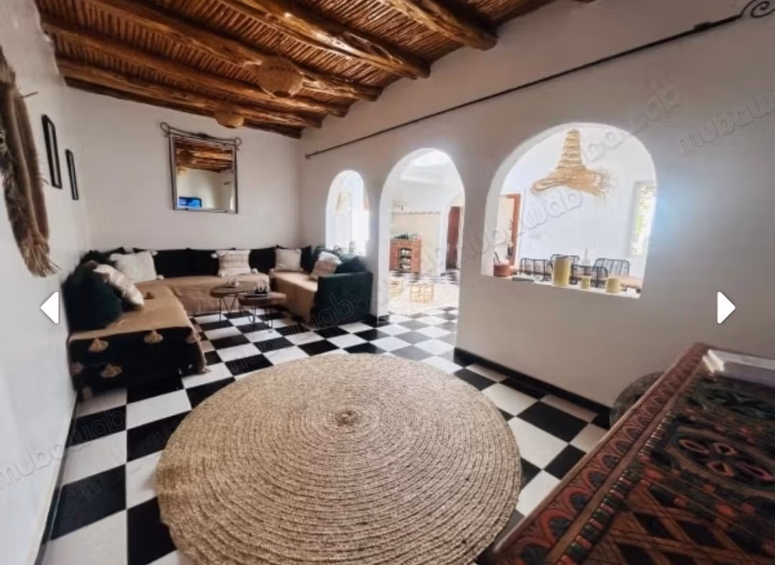 Excellente villa à louer à Ghazoua. 4 belles pièces. Meublée