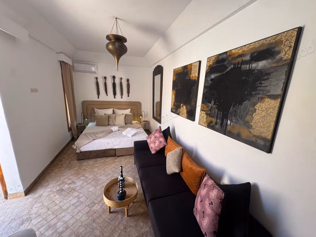 Riad for Sale in the Zaouia Abbasia Neighborhood