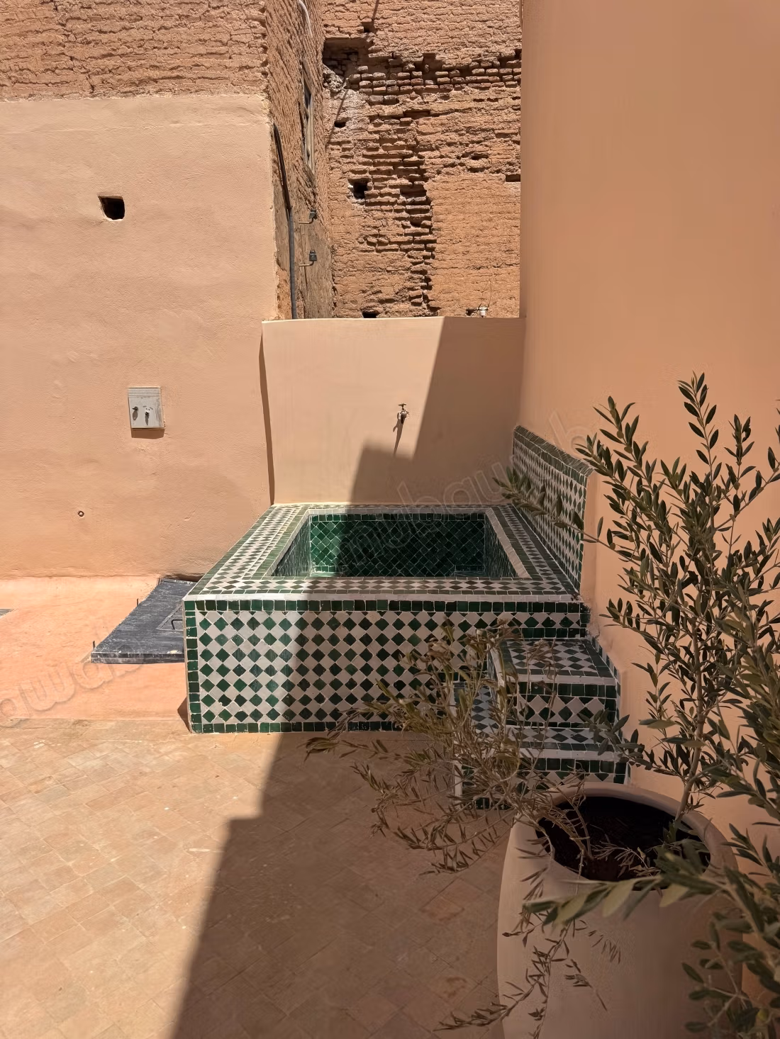 Riad for Sale in the Zaouia Abbasia Neighborhood