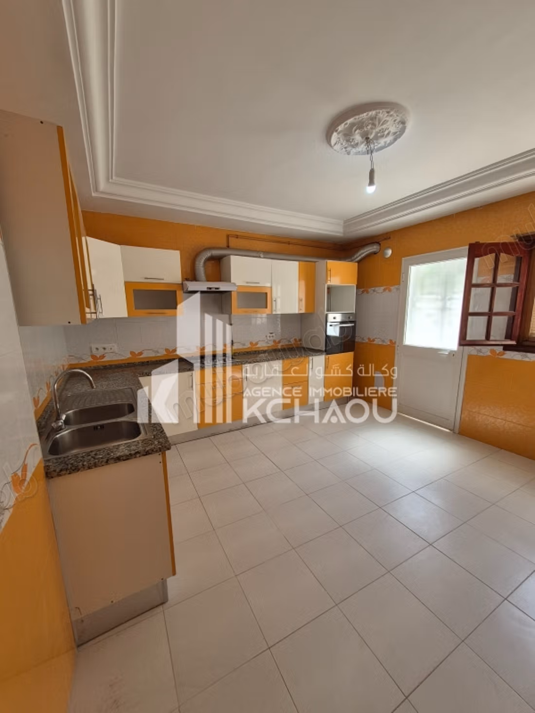 A louer rdc villa a cite ennozha
