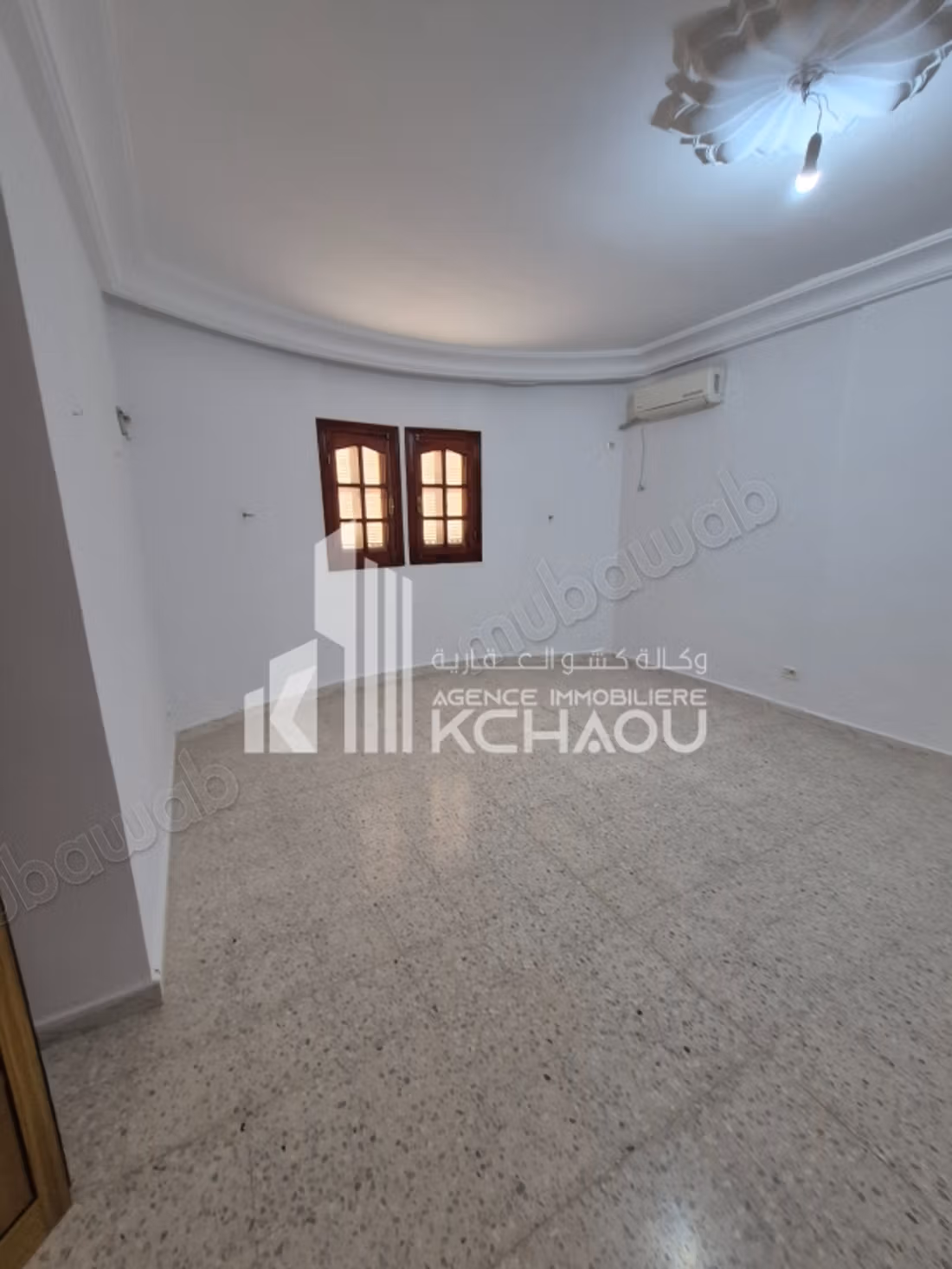 A louer rdc villa a cite ennozha