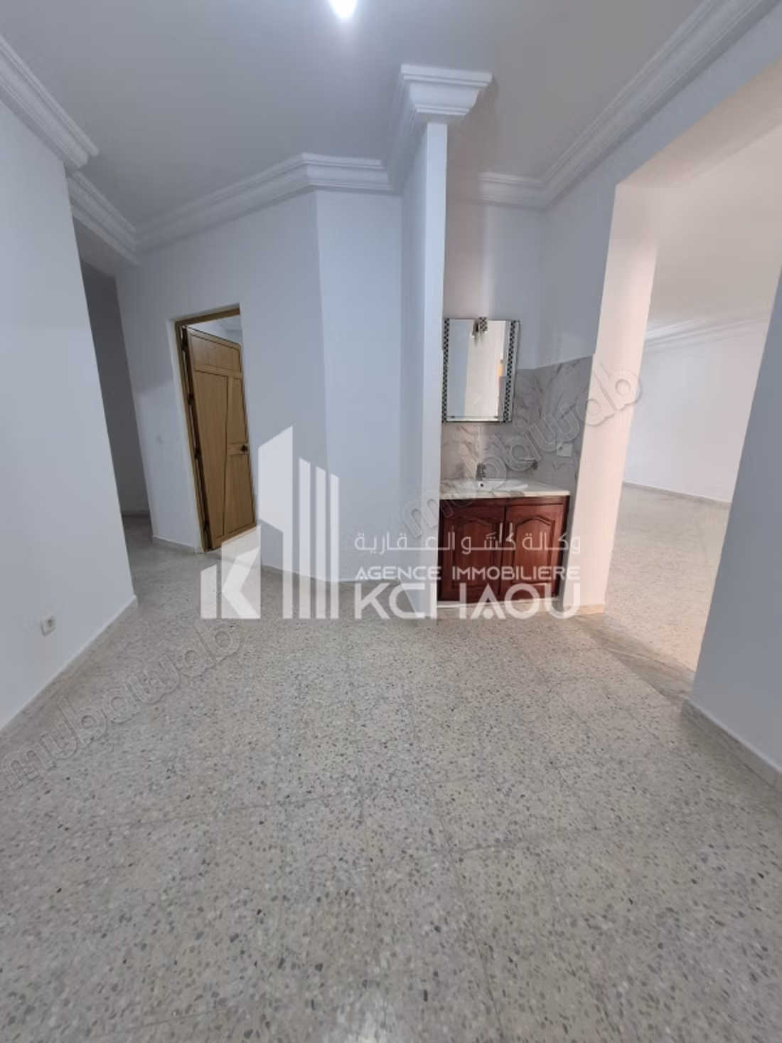 A louer rdc villa a cite ennozha